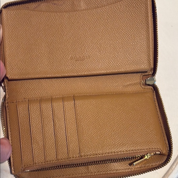 Coach Tan Leather Zip Wallet - Picture 4 of 7